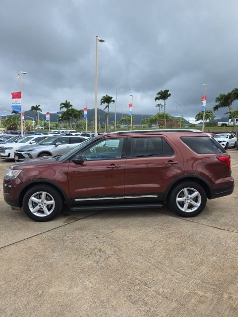 Used 2018 Ford Explorer XLT FWD image 5