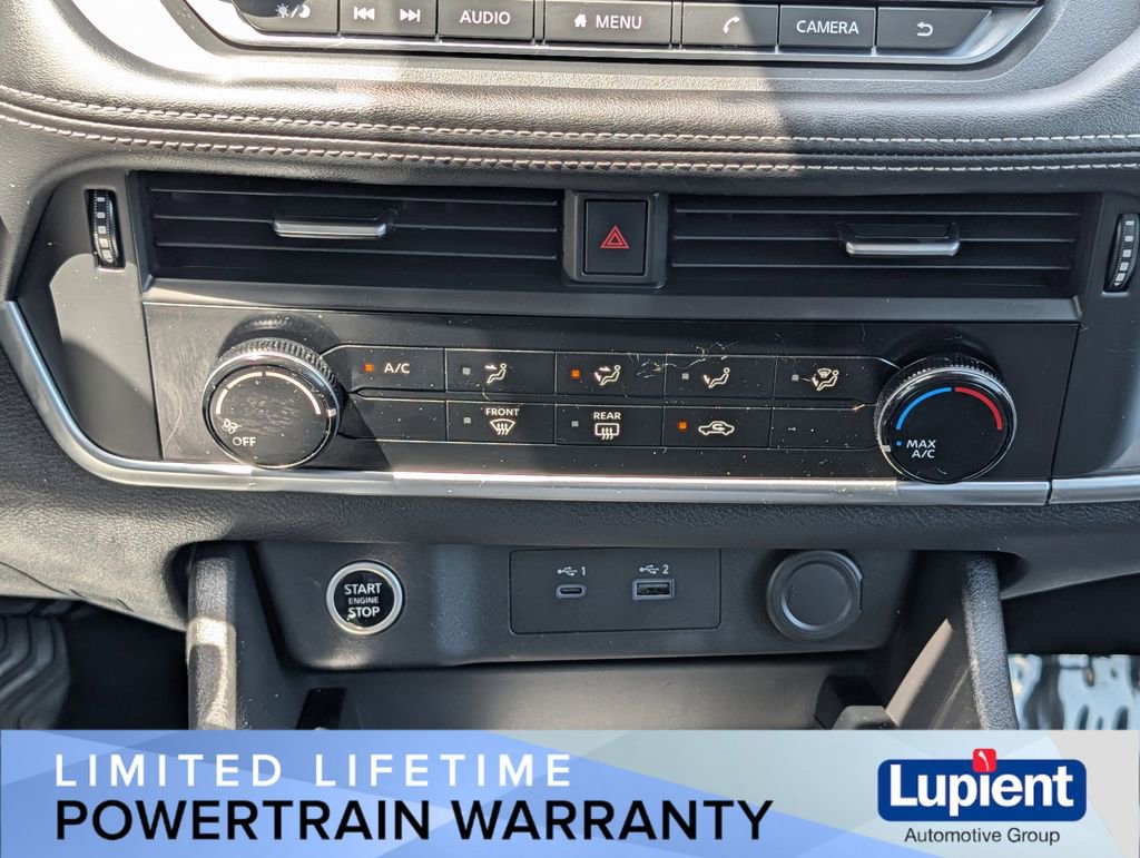 Used 2022 Nissan Rogue S AWD/4WD image 22
