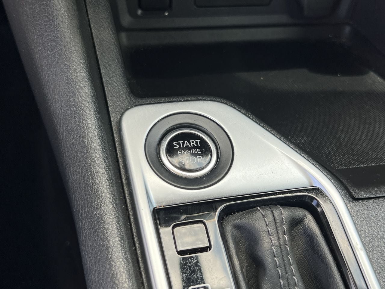 Certified 2024 Nissan Sentra SV FWD image 18