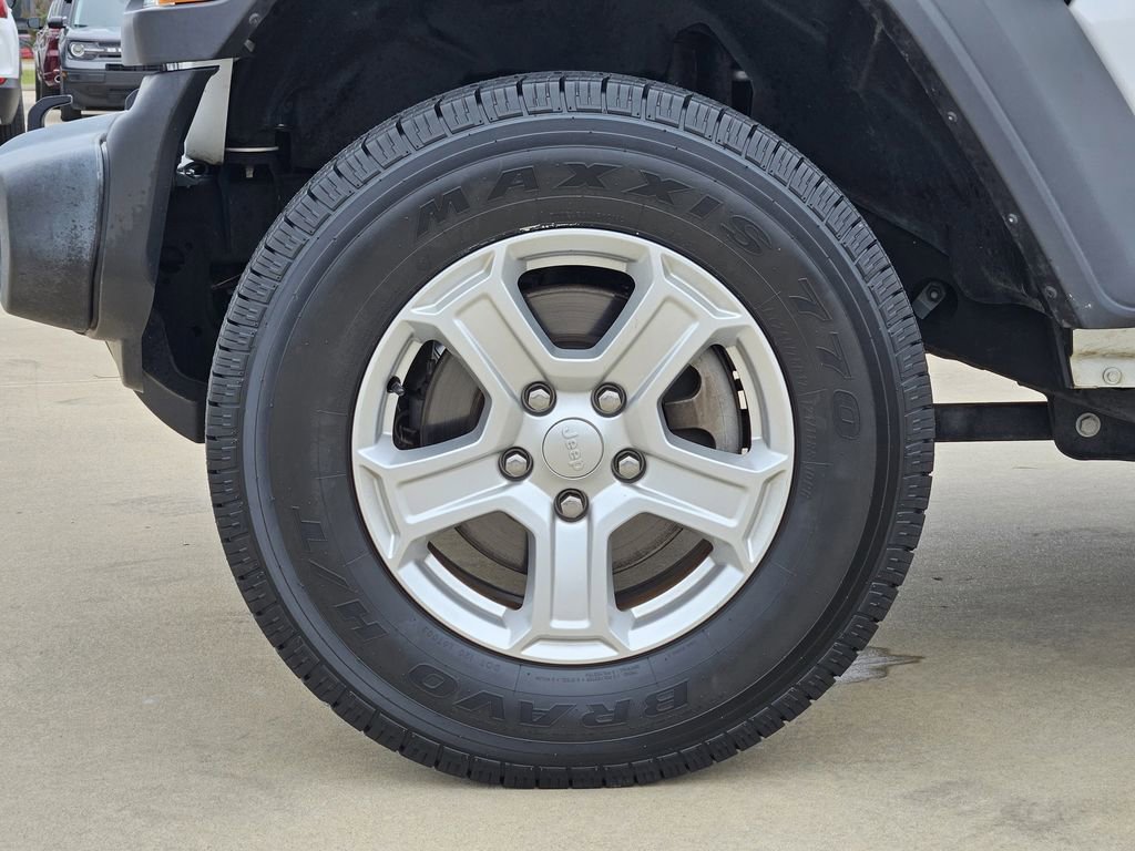 Used 2019 Jeep Wrangler Sport S image 16