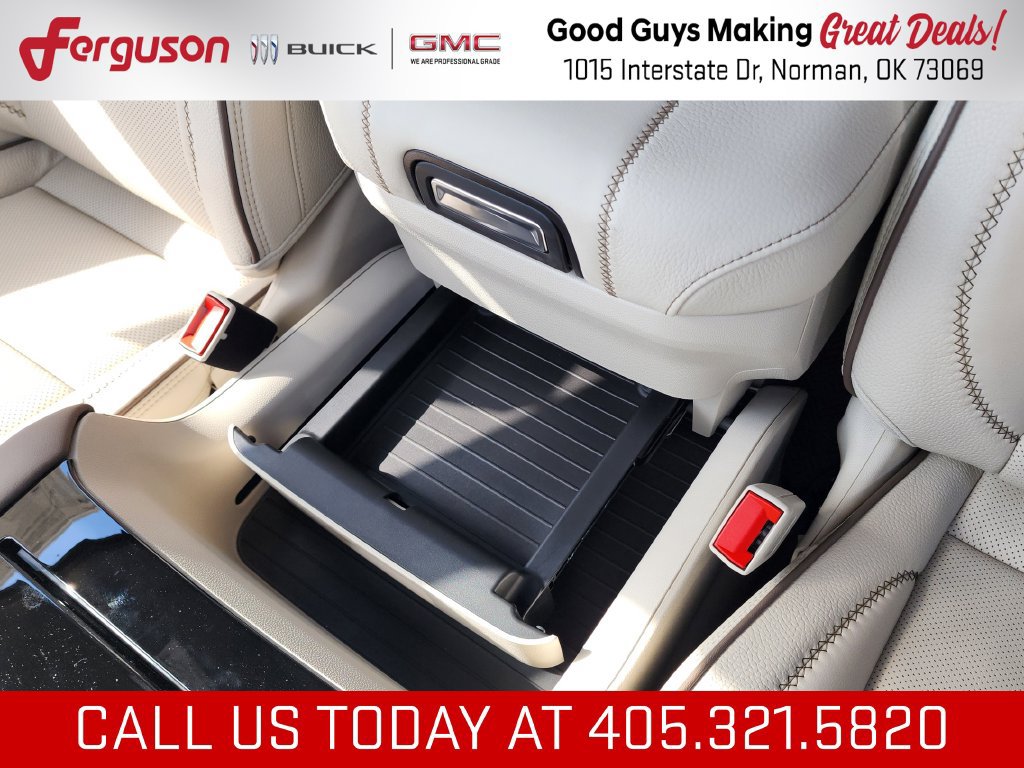 New 2026 GMC Yukon Denali w/ Denali Reserve Package AWD/4WD image 40