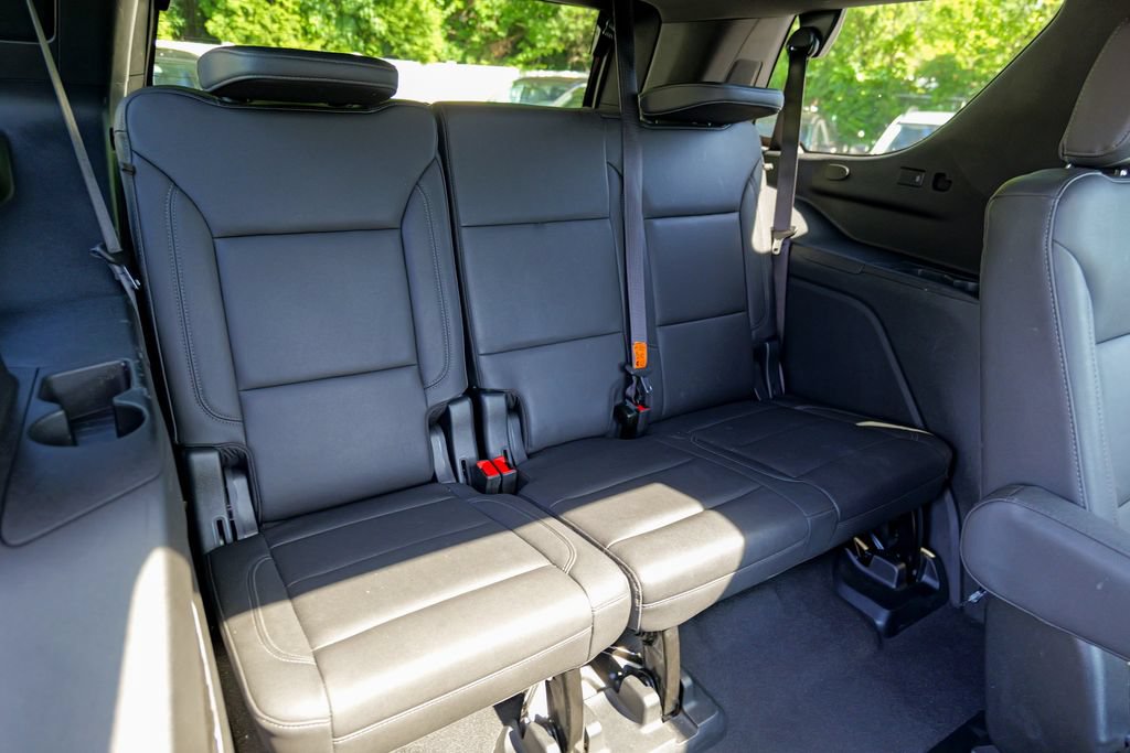 Used 2023 Chevrolet Tahoe LT w/ Luxury Package AWD/4WD image 34