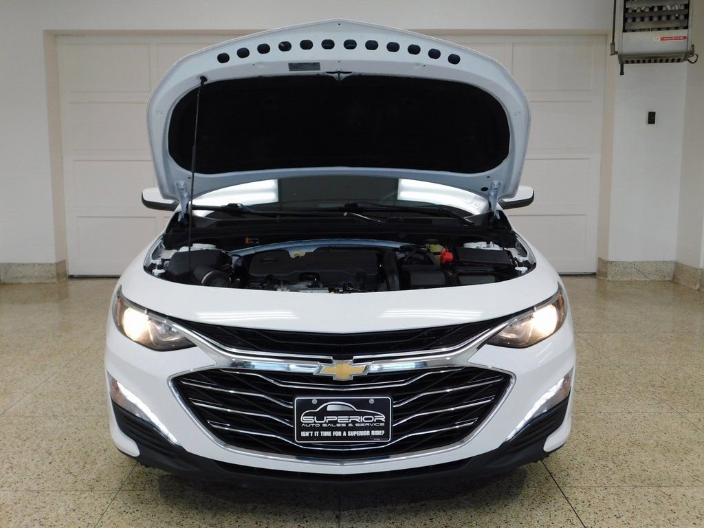 Used 2022 Chevrolet Malibu LT image 16