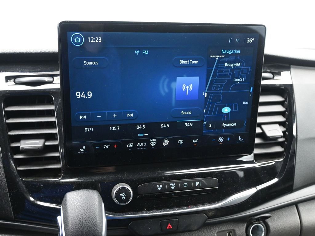 Used 2023 Ford Transit 350 XLT image 15