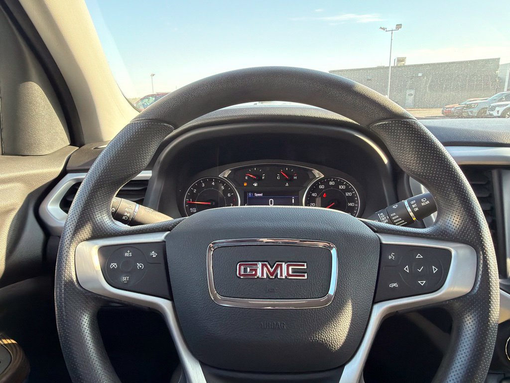 Used 2023 GMC Acadia SLE w/ Driver Convenience Package AWD/4WD image 17