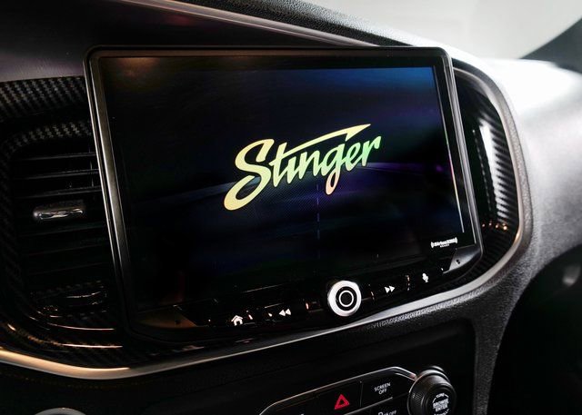 Used 2019 Dodge Charger SXT image 10