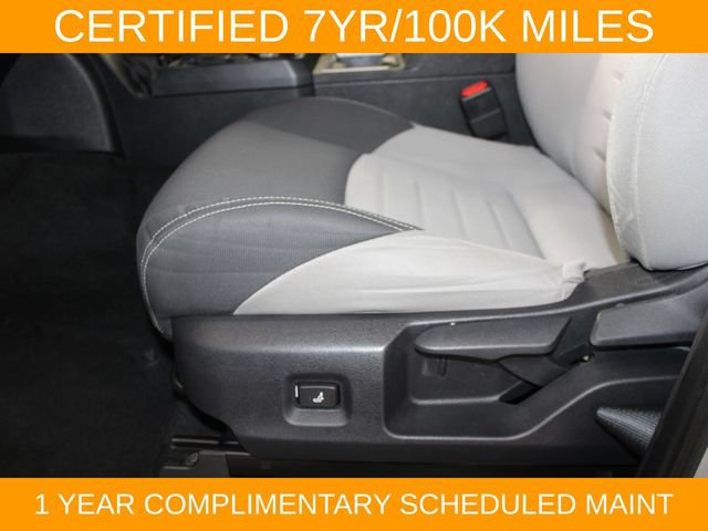 Used 2024 Toyota Tacoma TRD Off-Road AWD/4WD image 19
