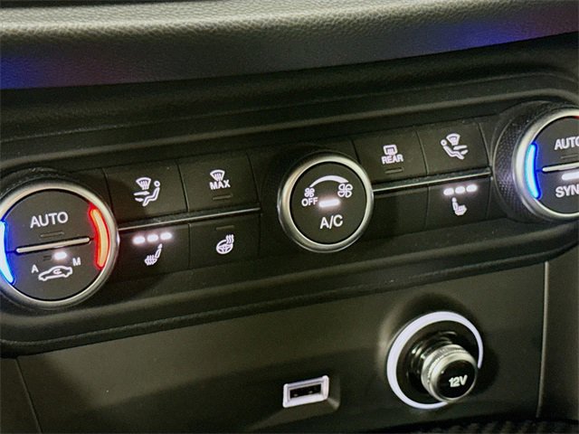 Used 2024 Alfa Romeo Stelvio Quadrifoglio w/ Active Assist Plus Package image 23