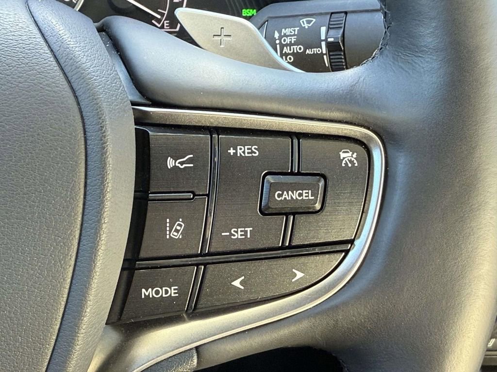 Used 2022 Lexus ES 350 w/ Premium Package image 21