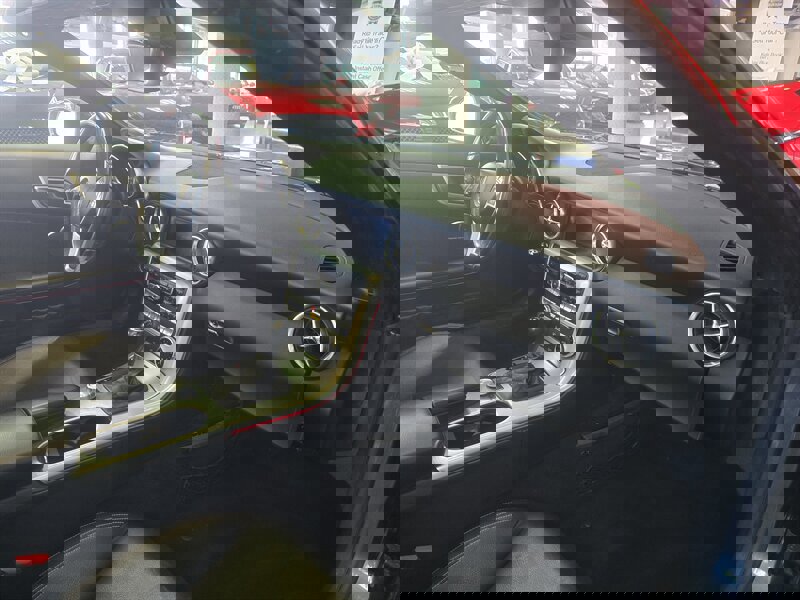 Used 2014 Mercedes-Benz SLK 250 image 10