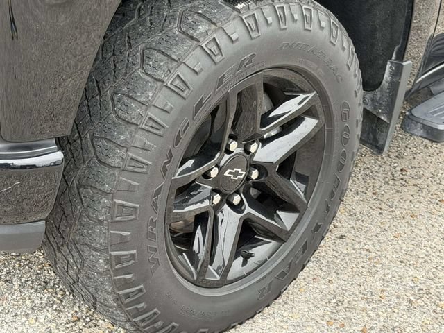 Used 2022 Chevrolet Silverado 1500 LT Trail Boss AWD/4WD image 15