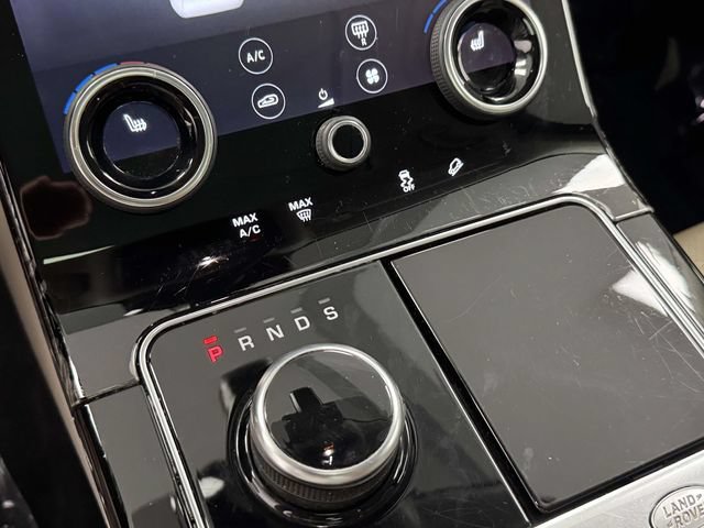 Used 2019 Land Rover Range Rover Velar R-Dynamic SE AWD/4WD image 47