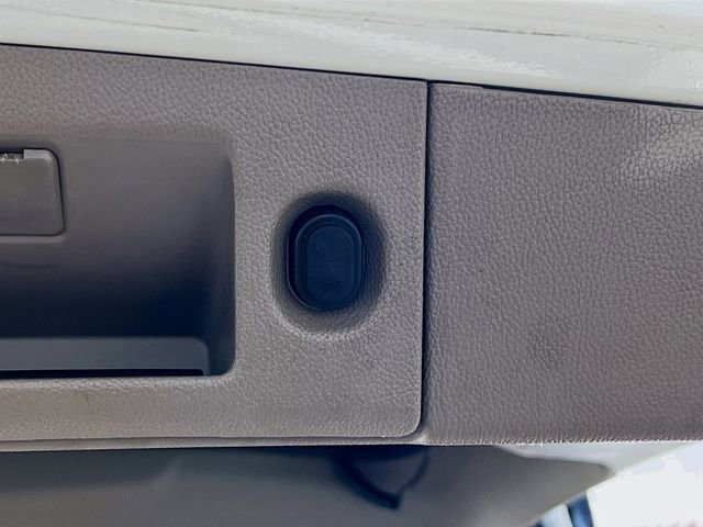 Used 2015 Chevrolet Tahoe LTZ image 28