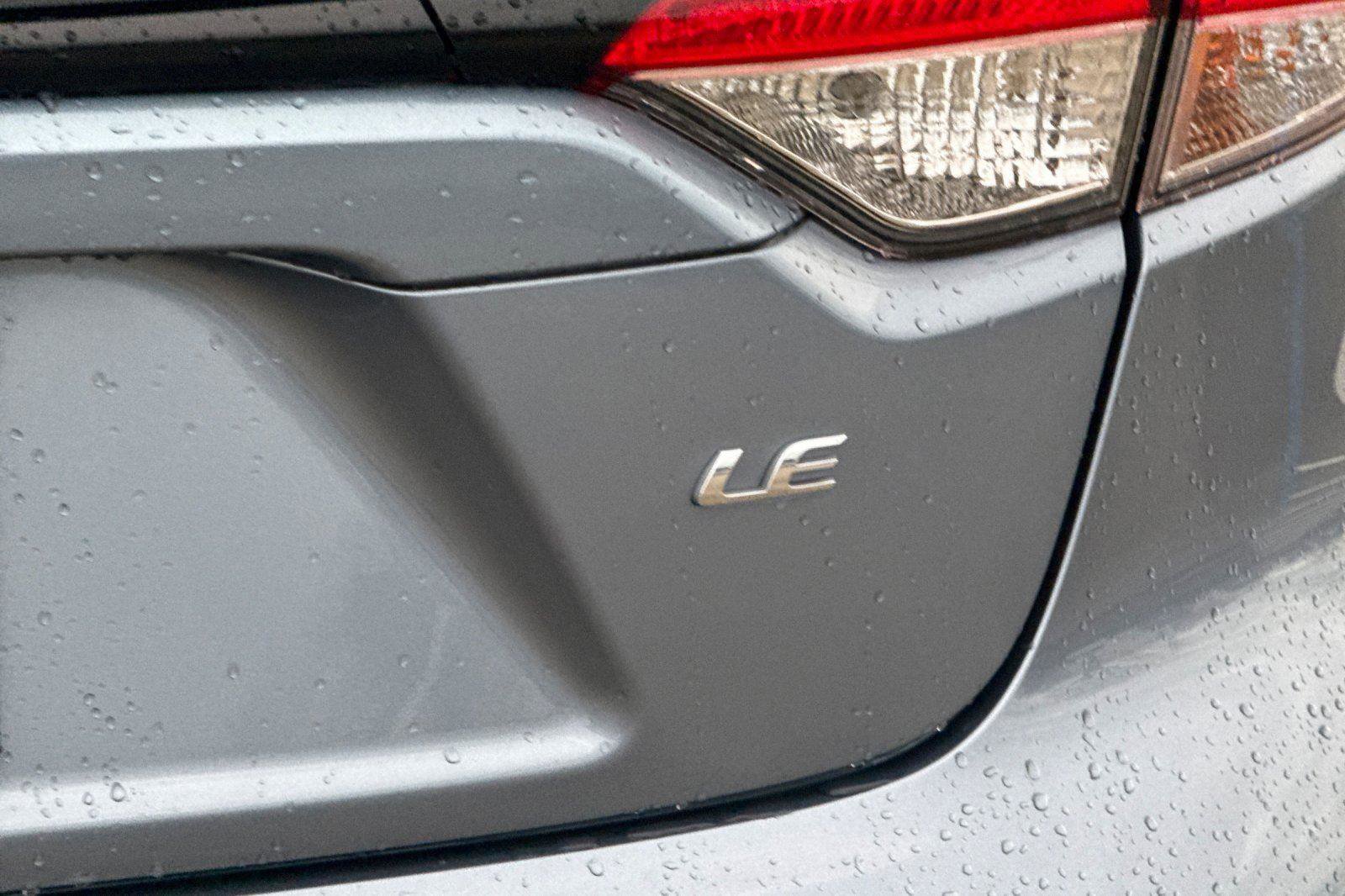 Used 2022 Toyota Corolla LE image 26