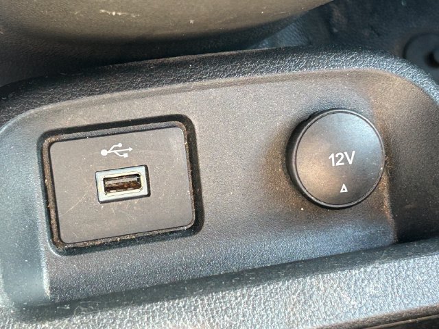 Used 2021 Ford Transit Connect XL FWD image 16