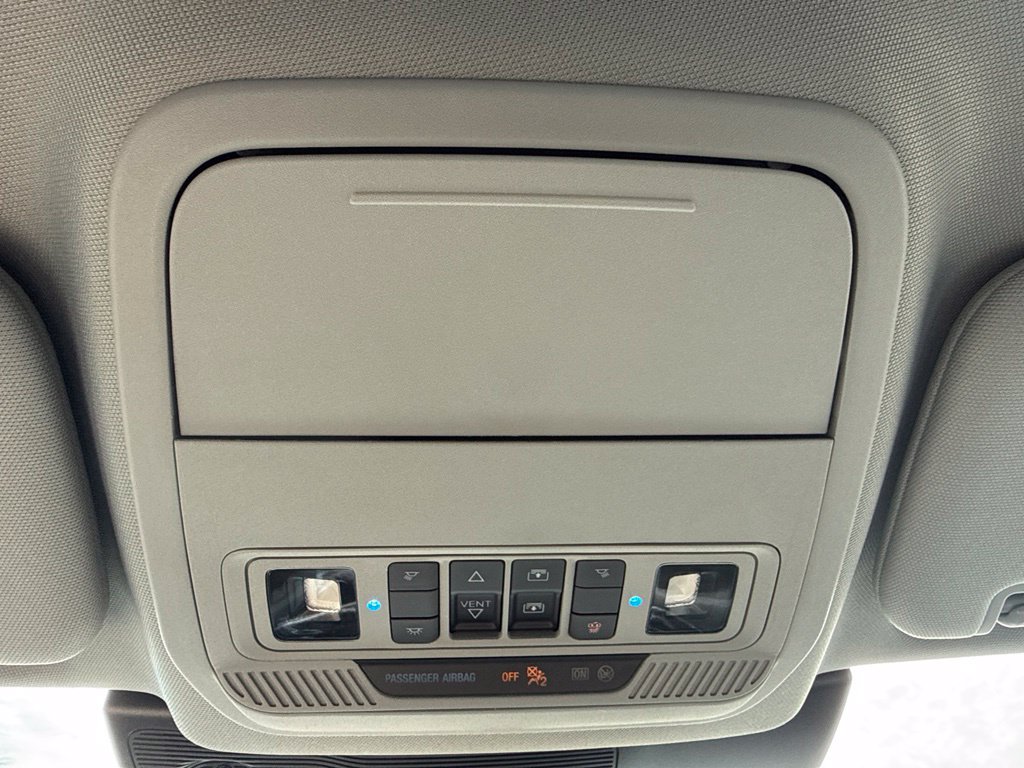 Used 2023 Ford Explorer XLT w/ Equipment Group 202A AWD/4WD image 19