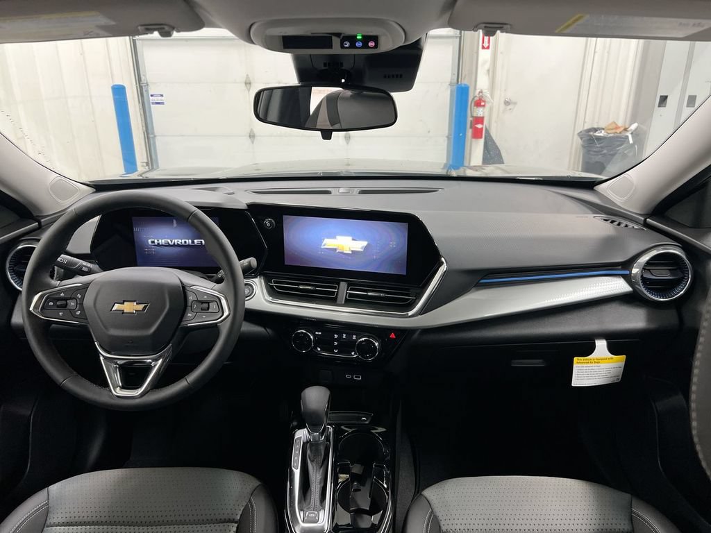 New 2026 Chevrolet Trax LT w/ LT Convenience Package FWD image 10