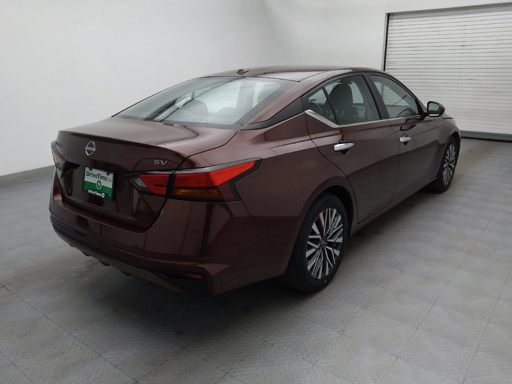 Used 2024 Nissan Altima 2.5 SV image 9