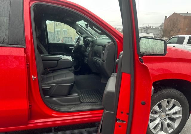 Used 2023 Chevrolet Silverado 1500 Custom image 13
