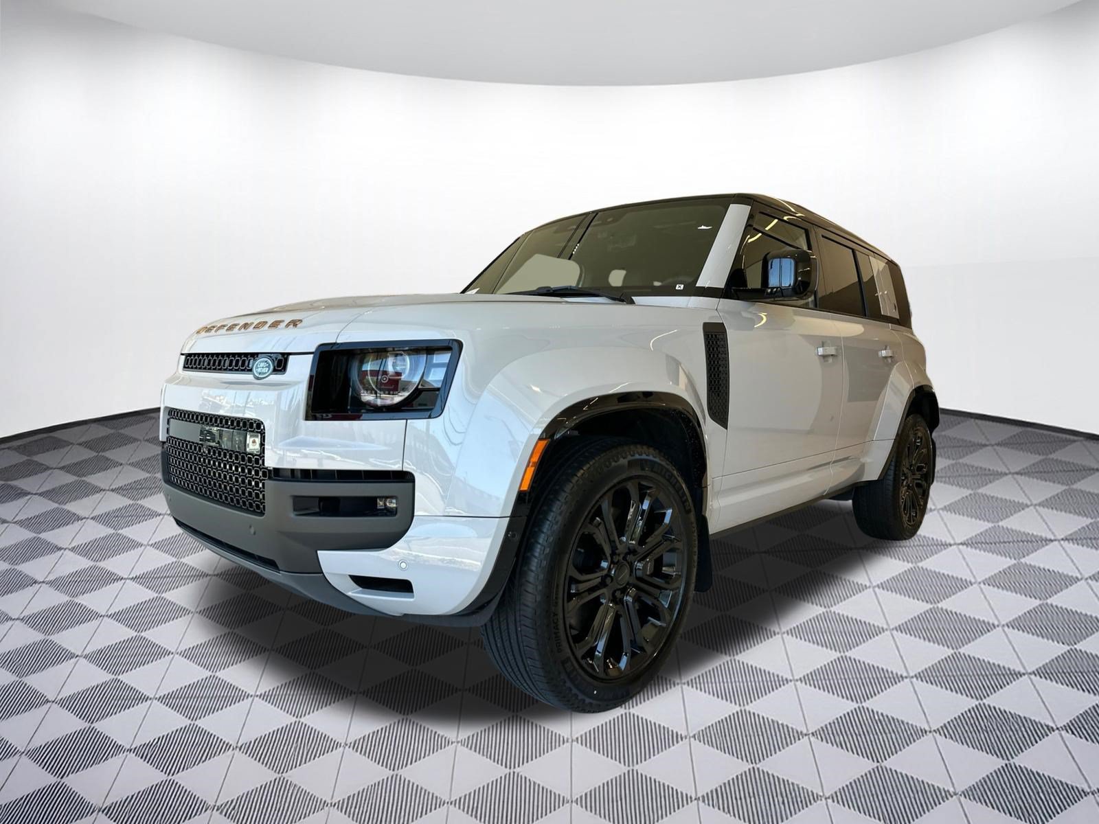 New 2026 Land Rover Defender 110 OCTA AWD/4WD image 1