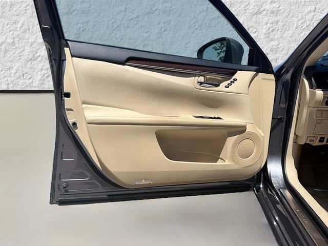 Used 2015 Lexus ES 350 w/ Premium Package FWD image 20