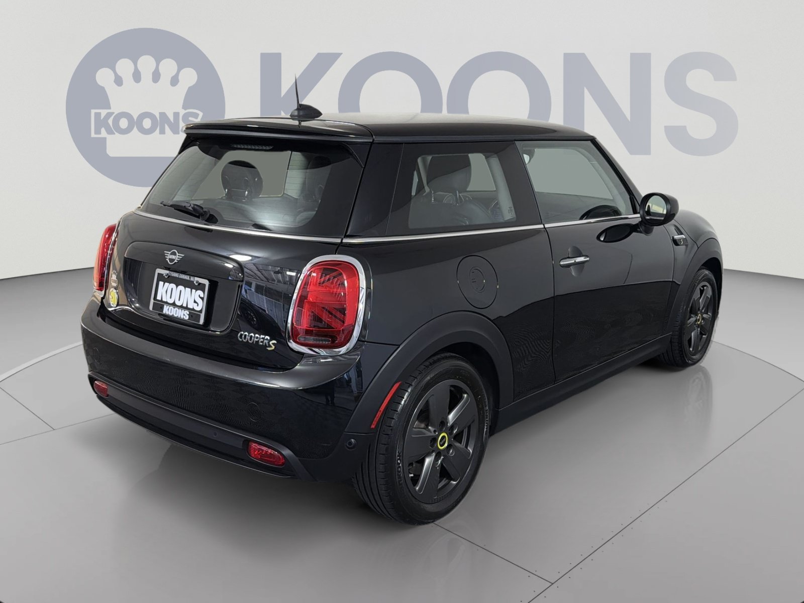 Used 2024 MINI Cooper SE FWD image 7