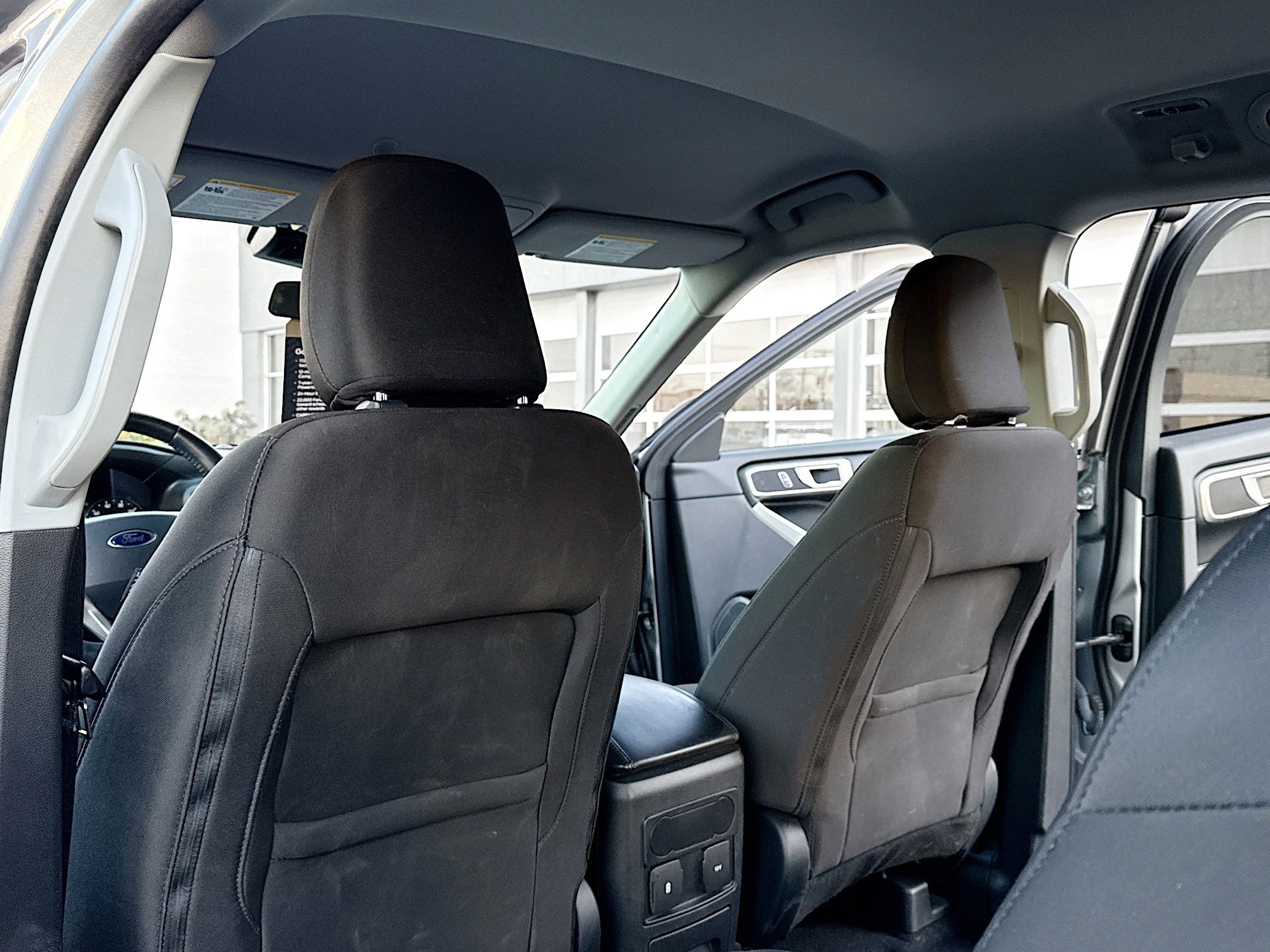 Certified 2023 Ford Explorer XLT w/ Class IV Trailer Tow Package image 6