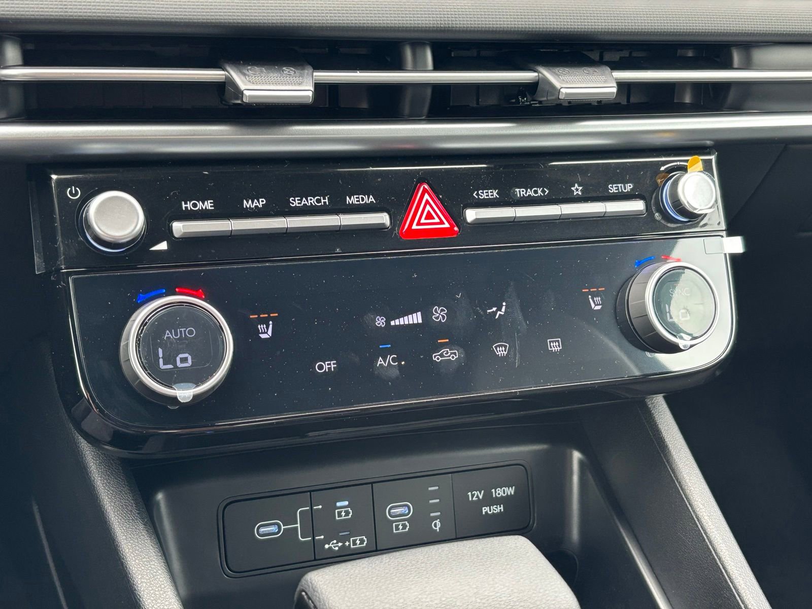 New 2026 Hyundai Santa Cruz SEL FWD image 19