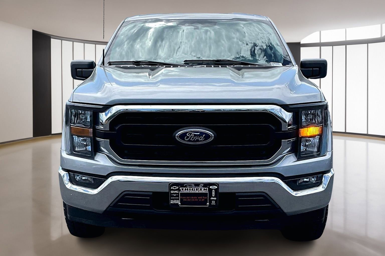 Used 2023 Ford F150 XLT w/ Trailer Tow Package image 2