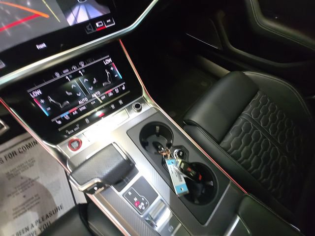 Used 2021 Audi RS 6 AWD/4WD image 18