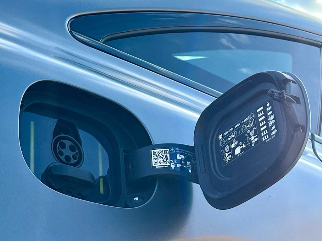 Certified 2023 Mercedes-Benz EQS AMG 4MATIC image 31