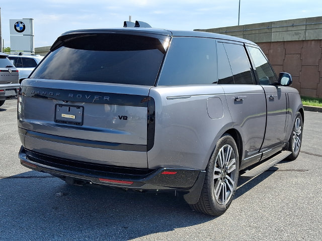 Used 2024 Land Rover Range Rover SE AWD/4WD image 8