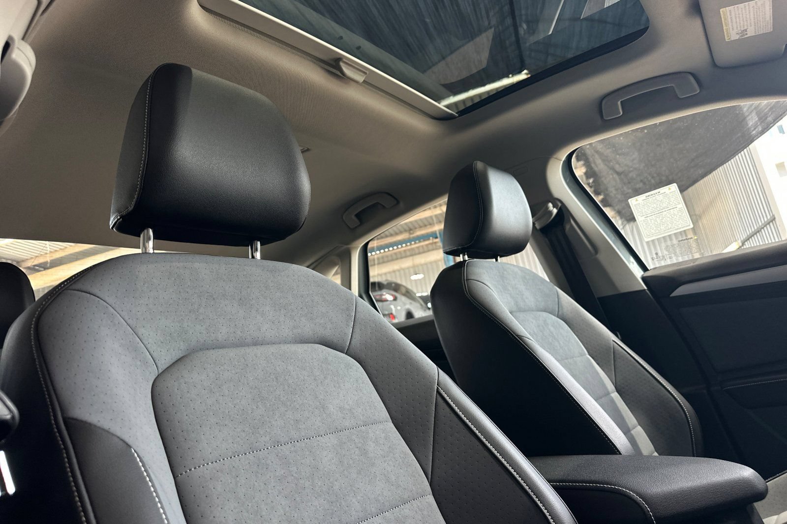 New 2026 Volkswagen Jetta SE FWD image 14