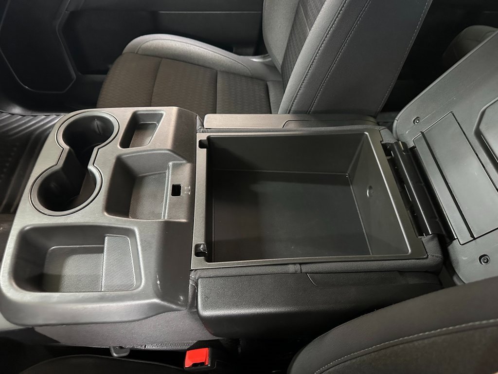 Used 2023 GMC Sierra 1500 SLE image 28