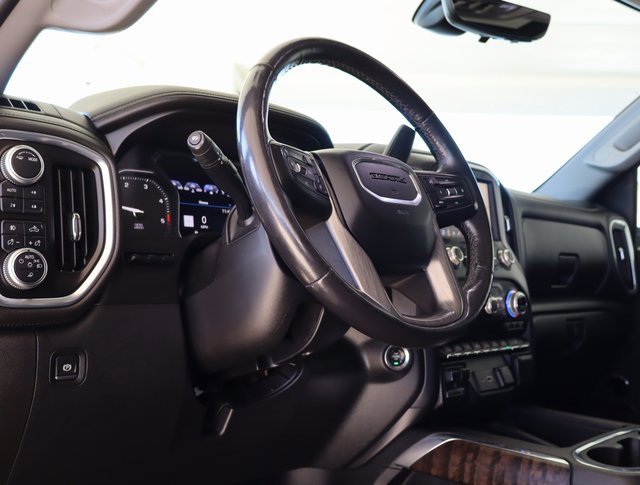 Used 2020 GMC Sierra 3500 Denali w/ Denali Ultimate Package image 22