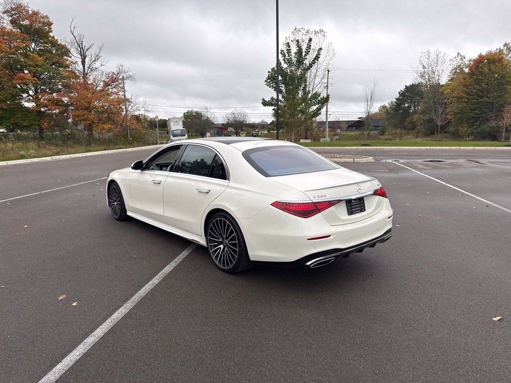 Used 2021 Mercedes-Benz S 580 4MATIC Sedan image 3