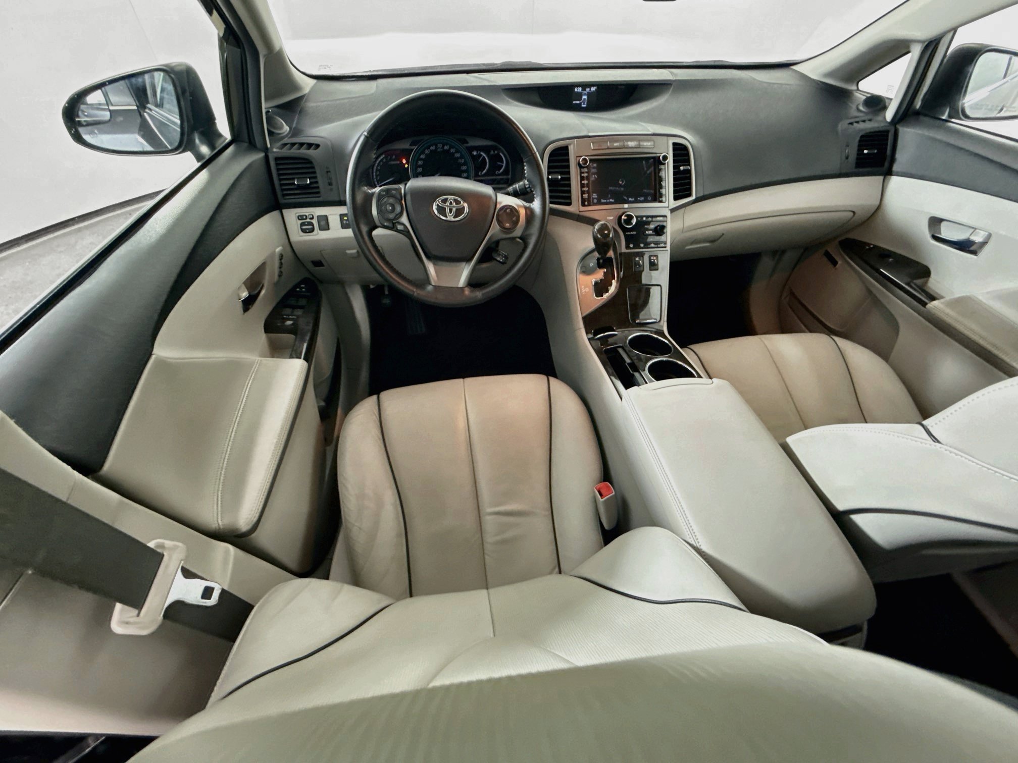 Used 2014 Toyota Venza Limited w/ Tow Prep Package AWD/4WD image 24