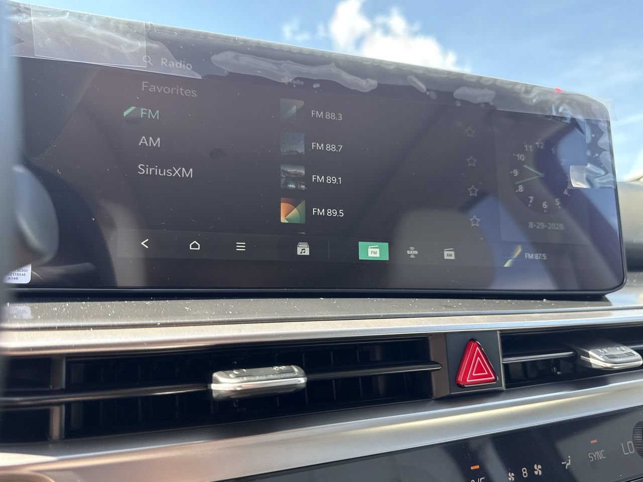 New 2026 Kia Sorento S w/ S Panoramic Sunroof Package FWD image 25