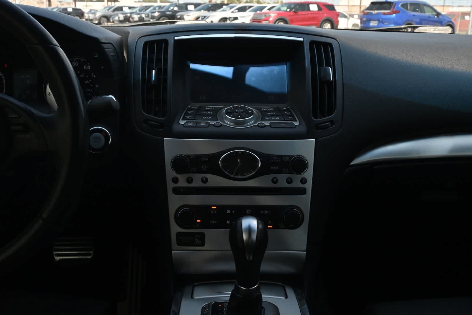 Used 2014 INFINITI Q60 Journey w/ Premium Package RWD image 13
