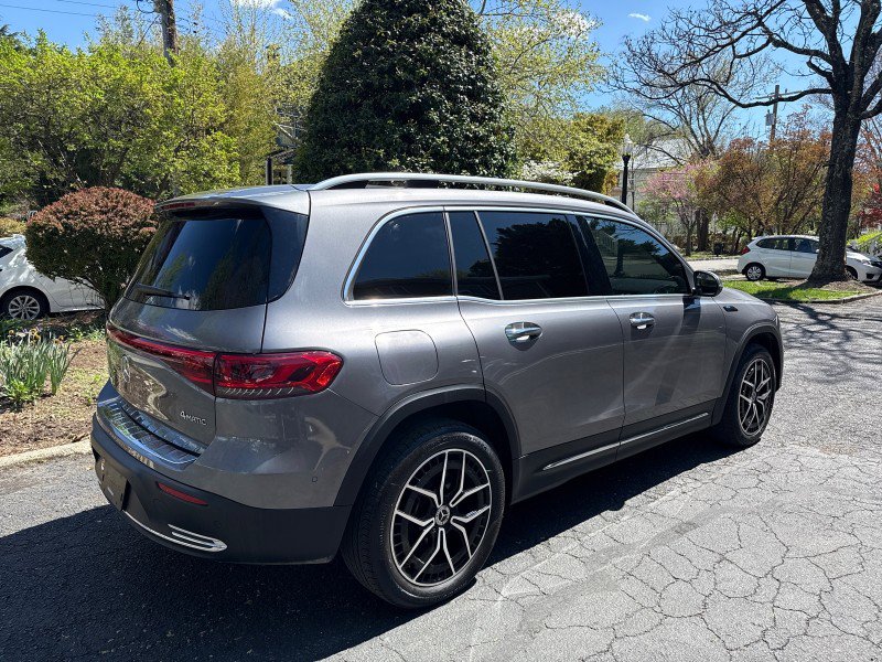 Used 2022 Mercedes-Benz EQB 300 4MATIC image 6