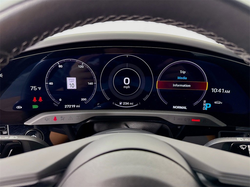 Used 2022 Porsche Taycan 4 Cross Turismo image 16