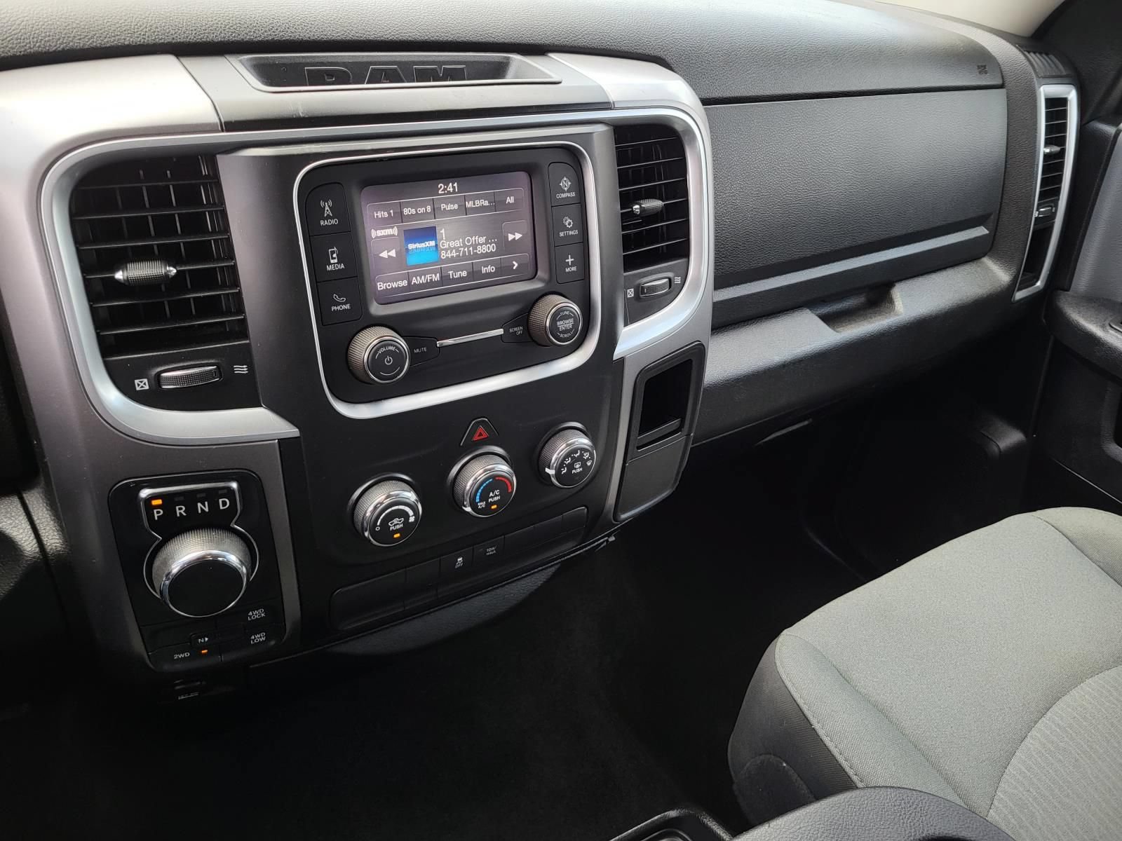 Used 2022 RAM 1500 Classic SLT AWD/4WD image 21