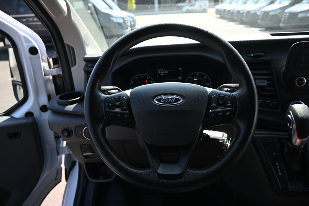 Used 2024 Ford Transit 250 Low Roof w/ Exterior Upgrade Package RWD image 2