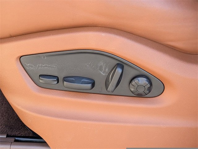 Used 2022 Porsche Cayenne S image 22