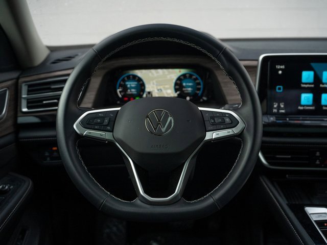 Certified 2025 Volkswagen Atlas SEL image 24