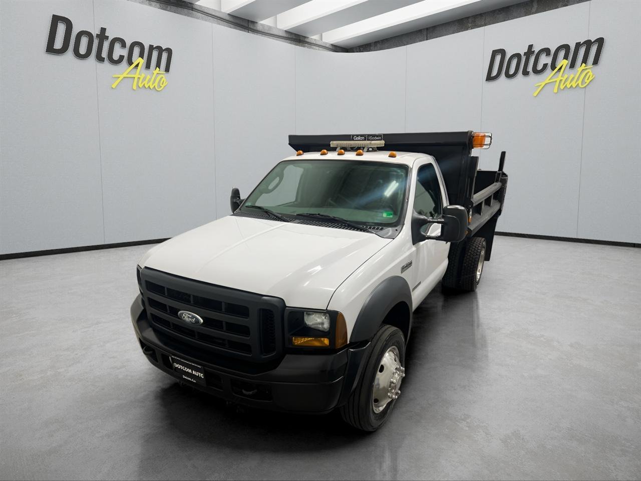 Used 2007 Ford F450 2WD Regular Cab Super Duty image 1