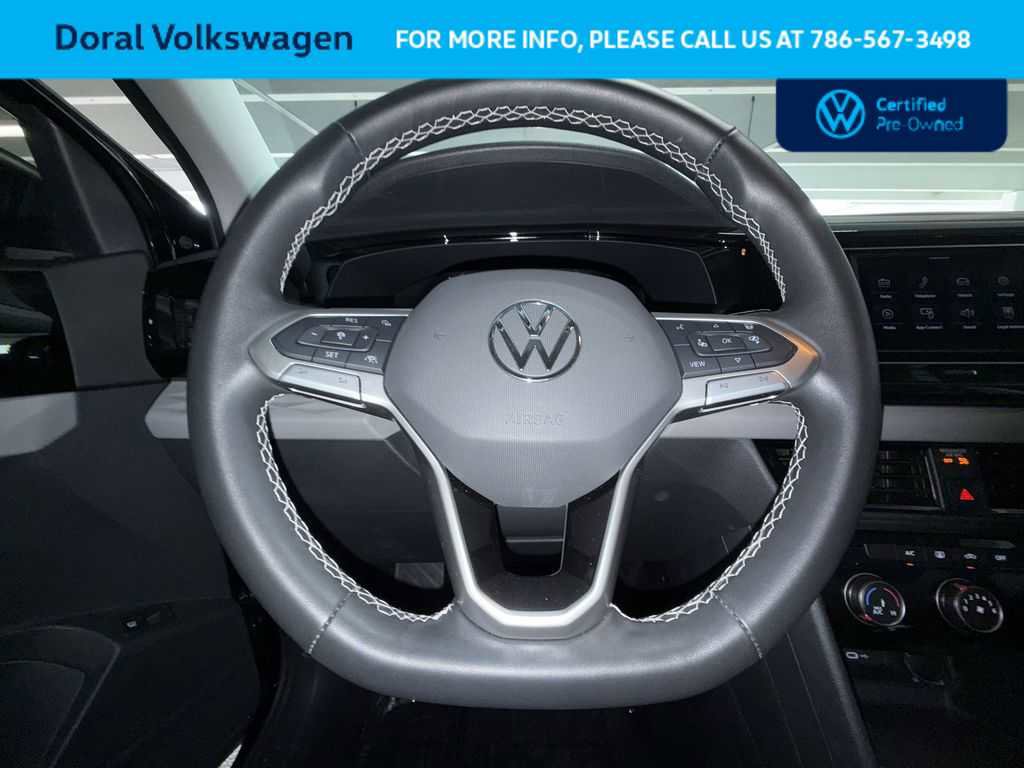 Certified 2024 Volkswagen Taos S image 15