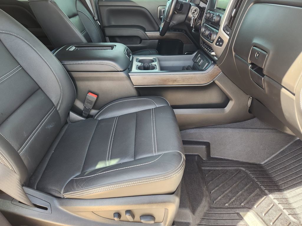 Used 2019 GMC Sierra 2500 Denali w/ Duramax Plus Package image 19