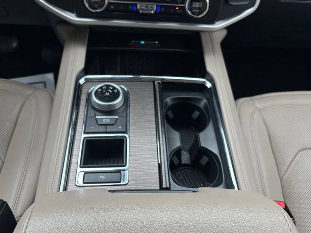 Used 2024 Ford Expedition Max Limited RWD image 6