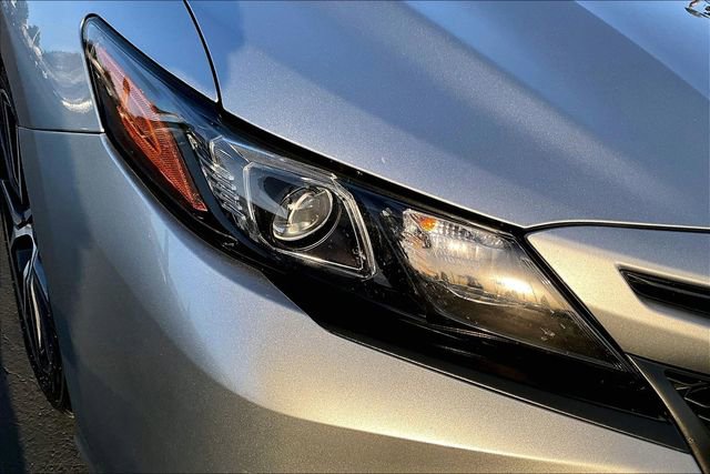 Used 2023 Toyota Camry SE w/ Convenience Package image 30
